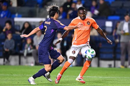 Crew acquire F Ibrahim Aliyu from Dynamo