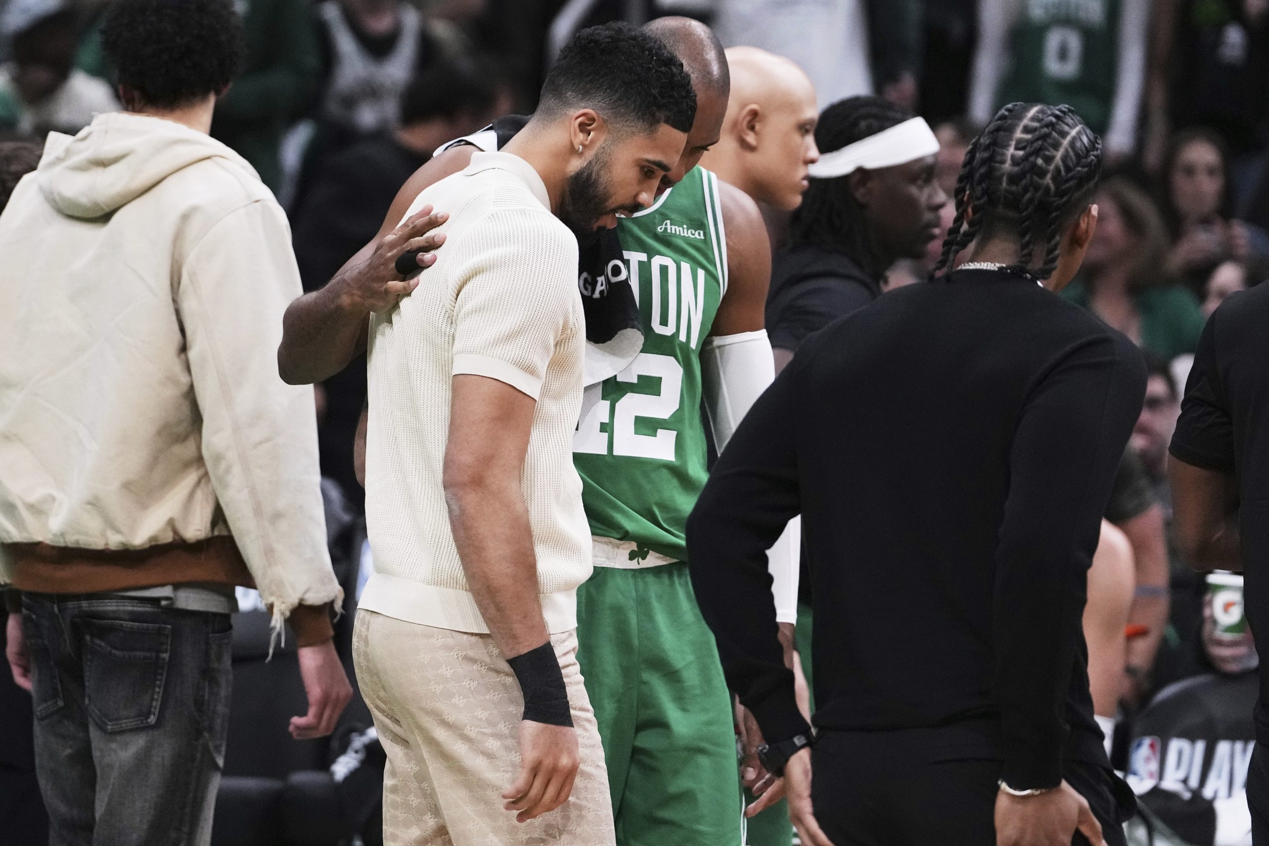 Celtics list Tatum as doubtful for Game 3, Mazzulla tells radio station wrist bruise is ‘severe’