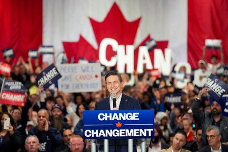 Young Canadians favor Conservatives in election despite Trump threat