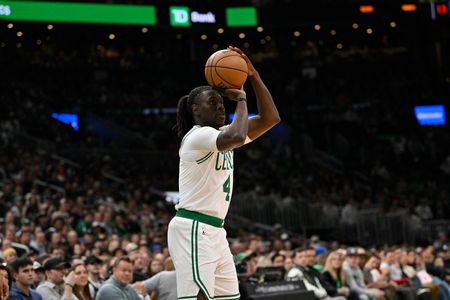 Celtics G Jrue Holiday (hamstring) sidelined for Game 4