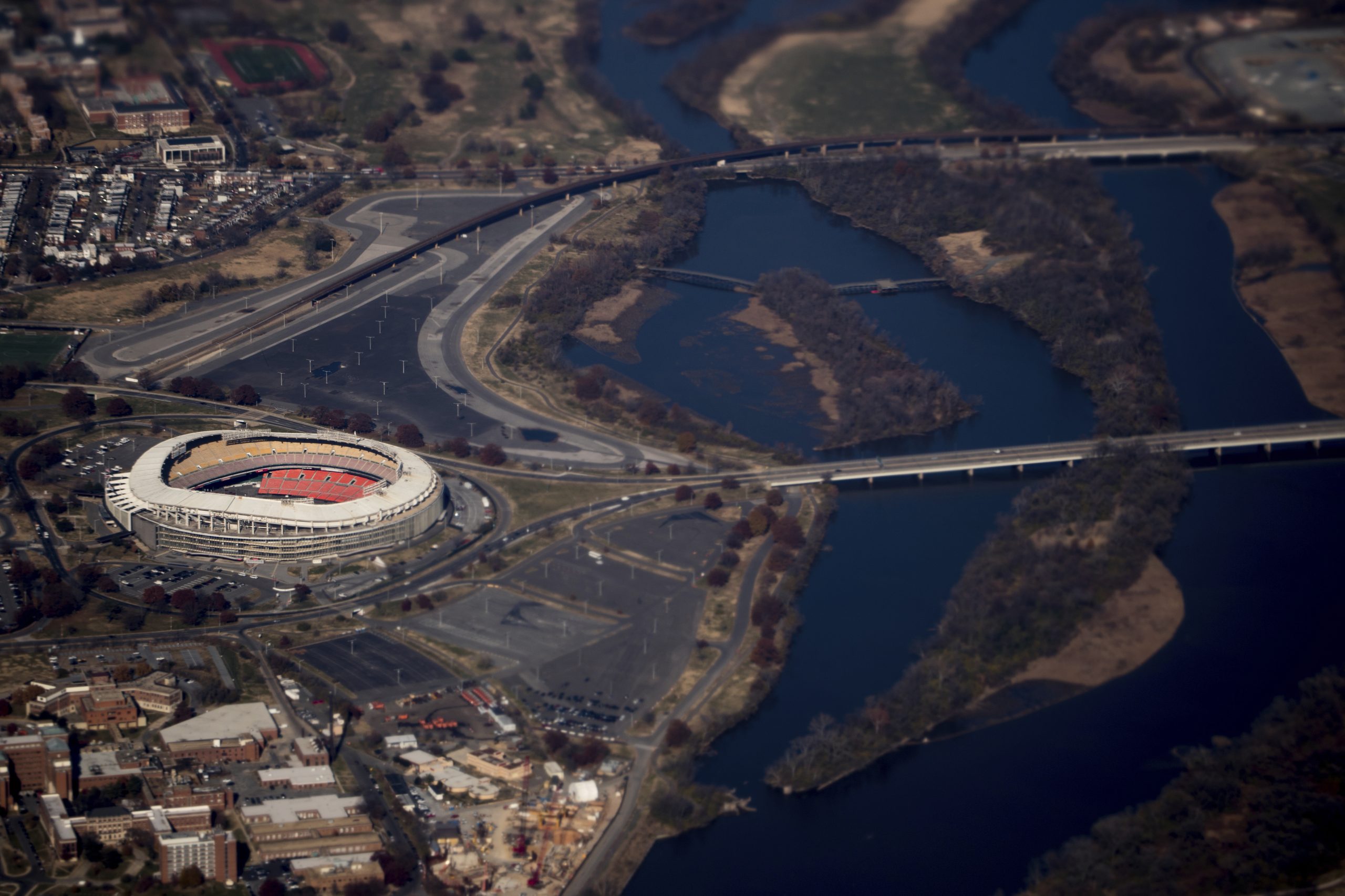 Commanders and Washington agree to a deal to build at RFK Stadium site, a nearly $4 billion project