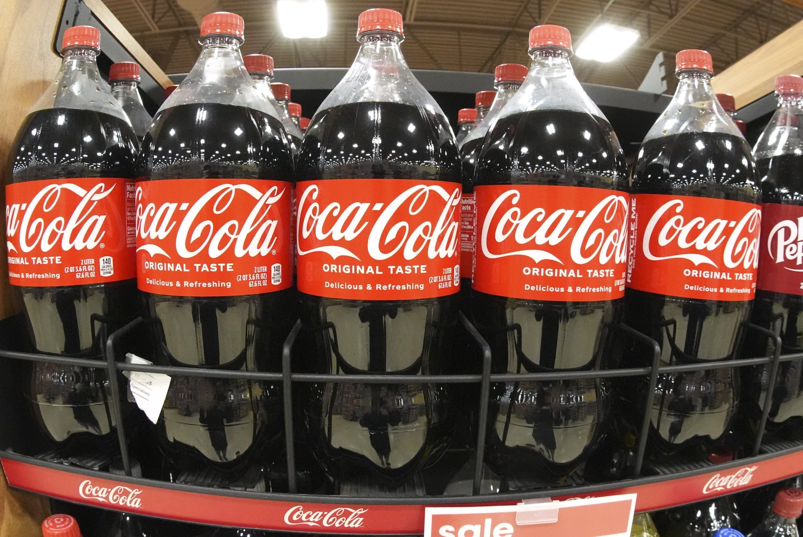 Coca-Cola reports better-than-expected quarterly profit, says it can manage through tariffs