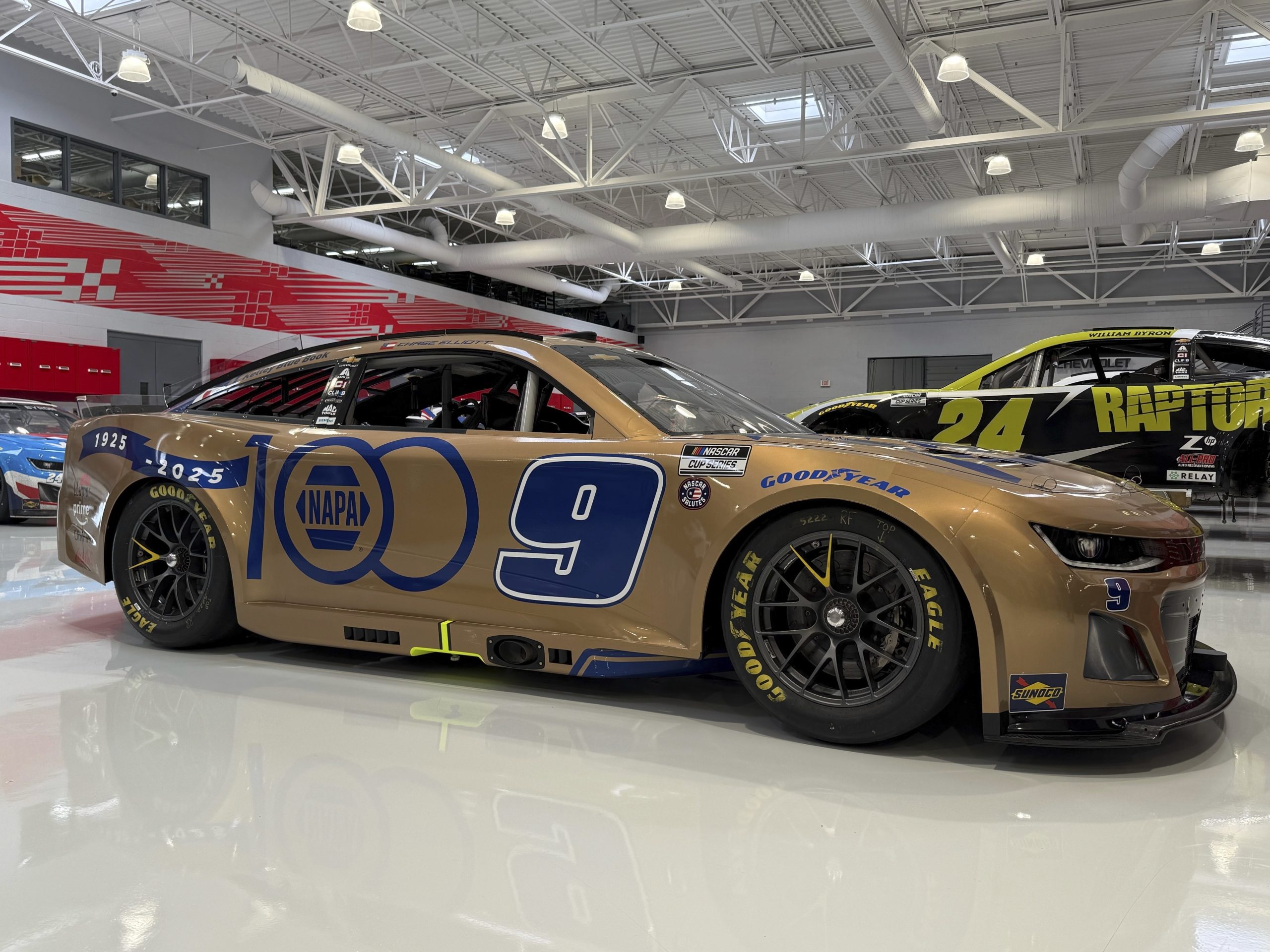 Elliott to celebrate NAPA’s 100th anniversary with gold car. Credits company for his NASCAR career
