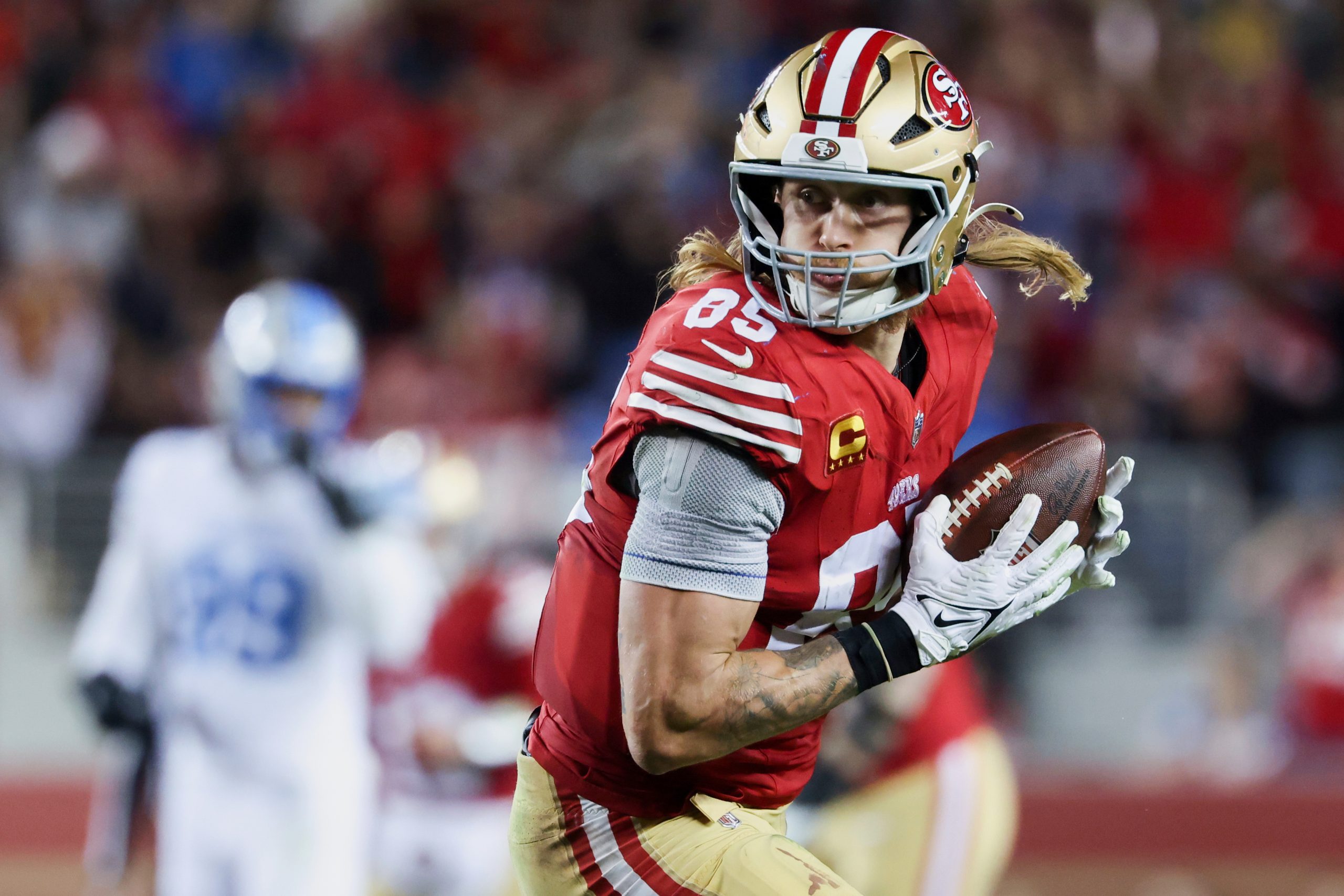 George Kittle agrees to an extension with the 49ers that makes him the highest-paid tight end ever