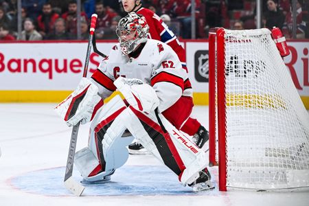 Hurricanes turn to G Pyotr Kochetkov for Game 5 vs. Devils