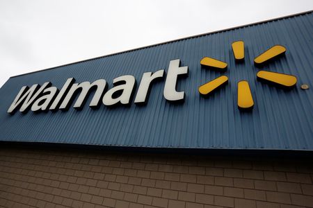 Walmart in Mexico posts weaker-than-expected 7% dip in Q1 net profit