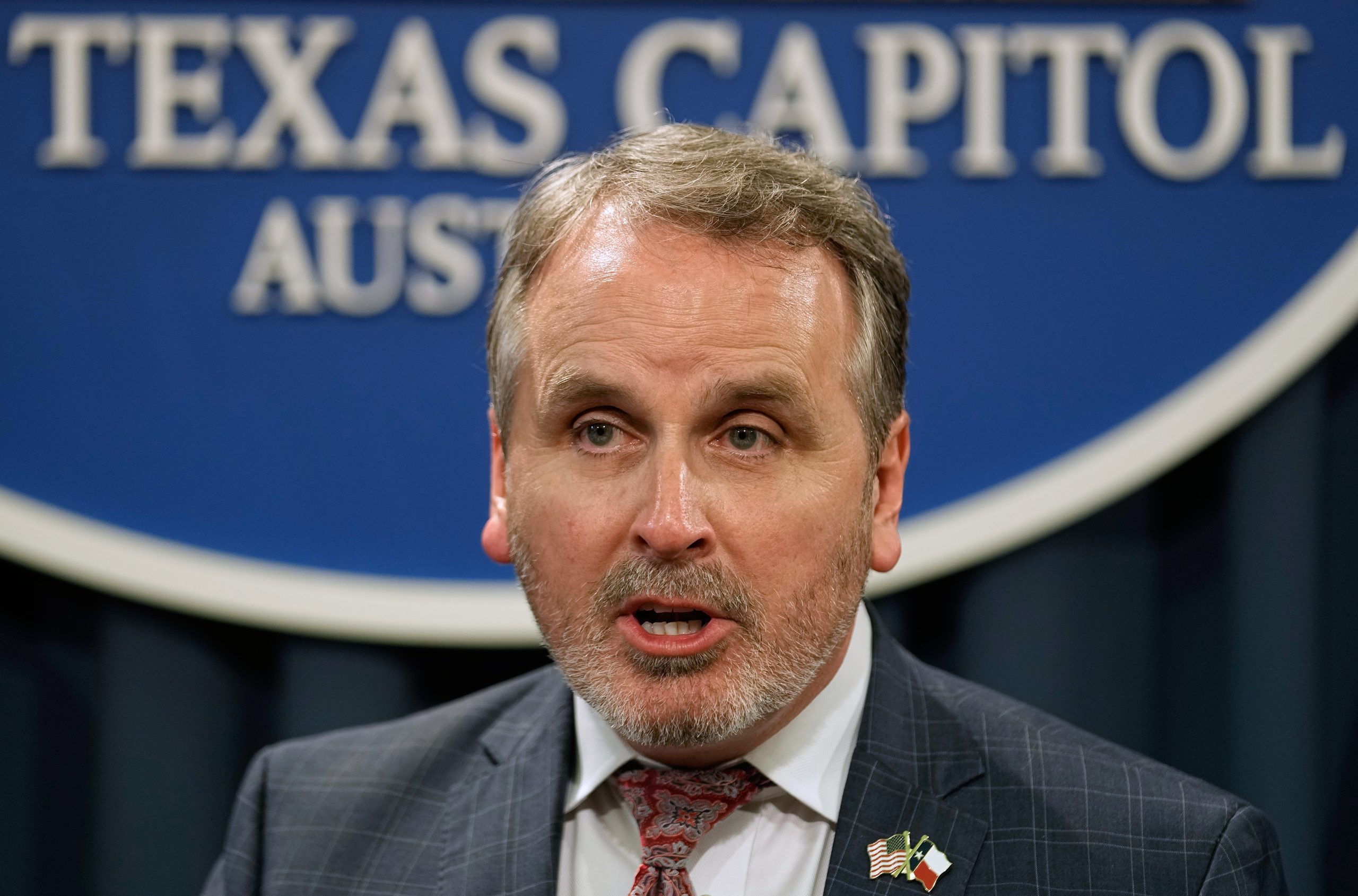 Texas Senate OKs effort to clarify medical exceptions under state’s abortion ban