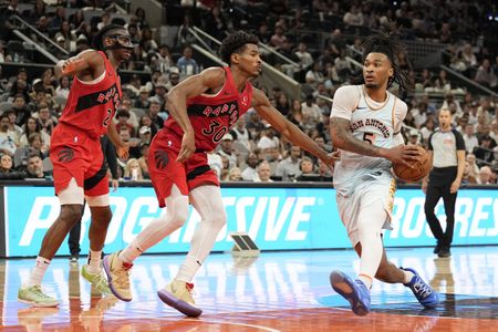 Stephon Castle named Rookie of the Year, second straight for Spurs