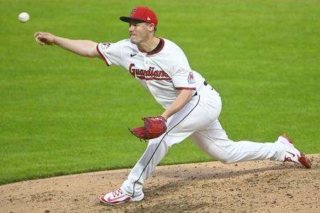 Guardians place RHP Paul Sewald (shoulder) on 15-day injured list