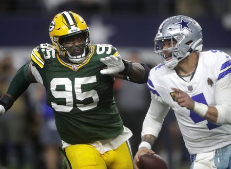 Report: Packers pick up 5th-year option on Devonte Wyatt