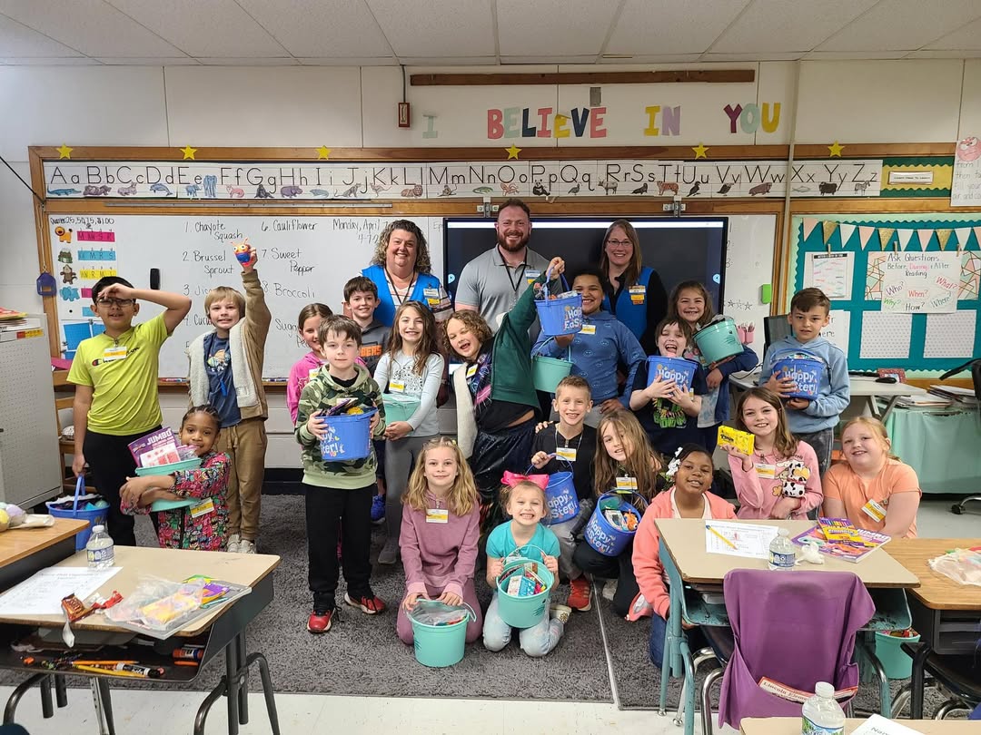 Some friends from Walmart visited Mrs. Schislers class this morning and did a blind taste-test of veggies! The overall…