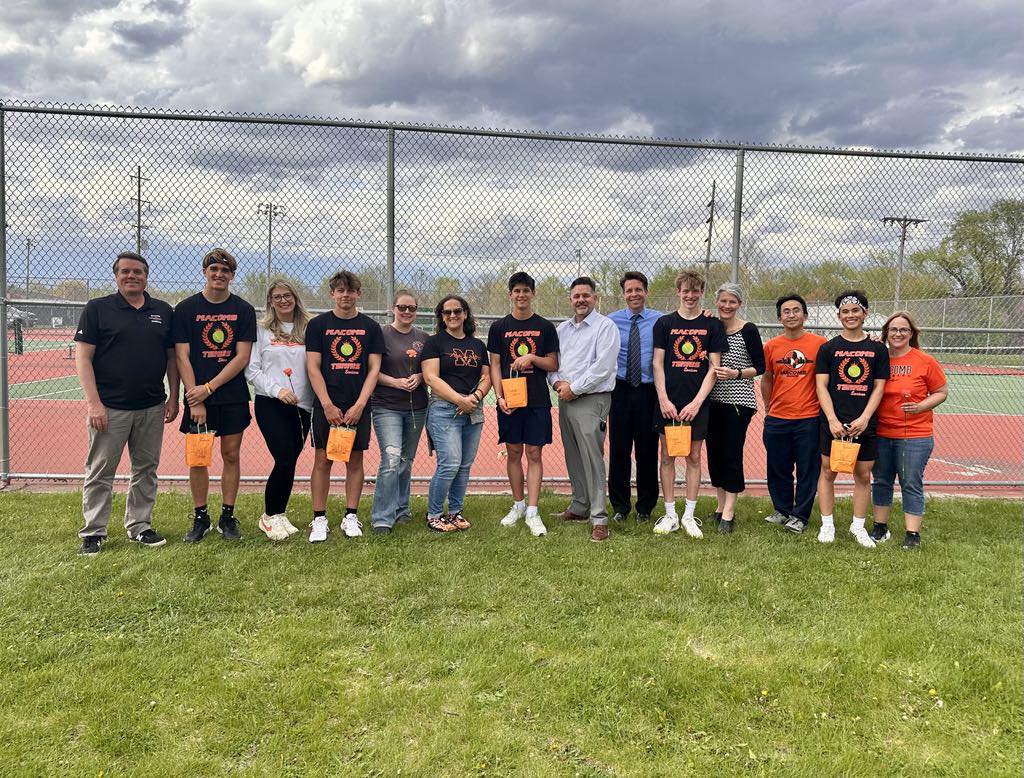 Bomber Boys Tennis drops off be to Richwoods on Senior Day 7-2. #OnceABomberAlwaysABomber