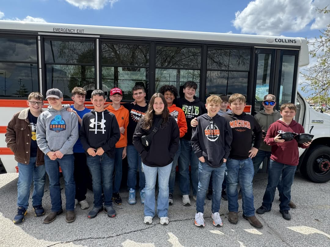 We had a pretty awesome day at Section XI livestock! 🔵3rd place Discovery Team 🟡Carson Martin was 6th place #MAC185…