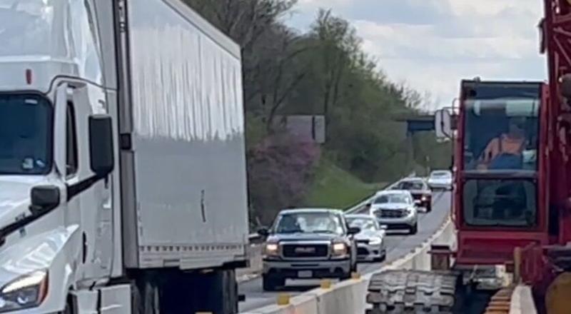 Illinois legislators could advance pilot program to tax drivers by mile