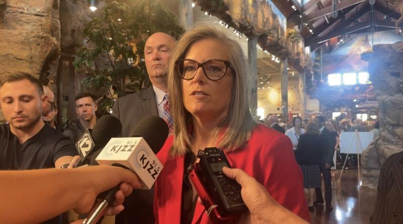 GOP criticize Arizona governors vetoes of immigration bills