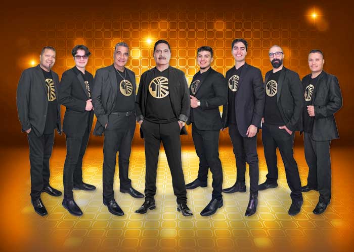 Tropicalisimo Apache featuring Grupo Control, May 9