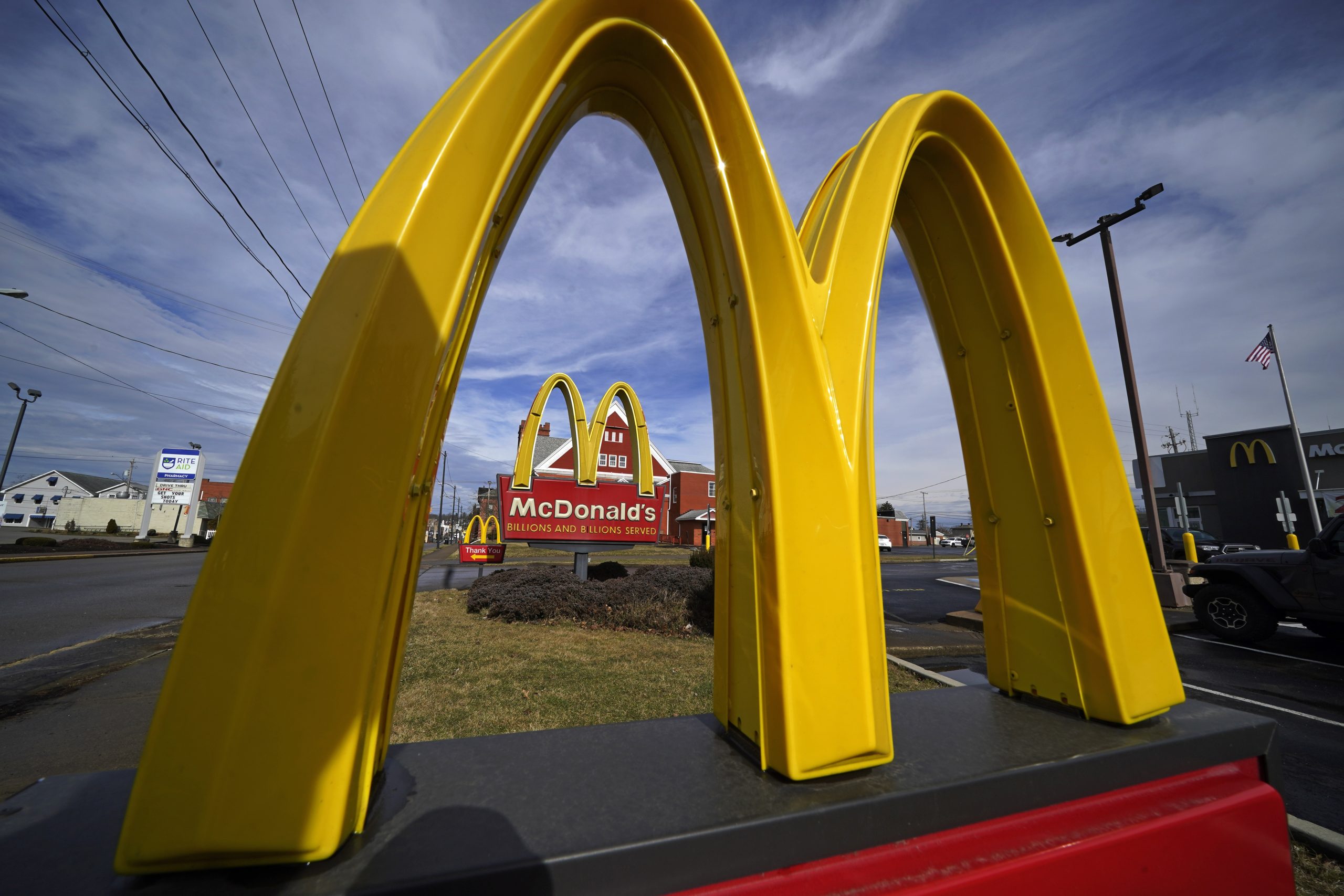 McDonald’s store traffic falls unexpectedly as diners grow uneasy about economy