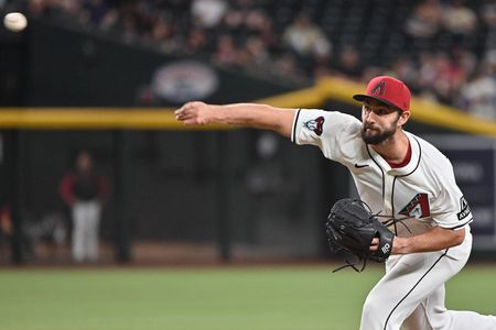 Dodgers acquire RHPs J.P. Feyereisen, Ryan Loutos