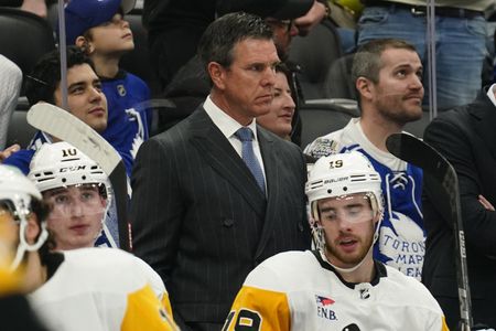 Rangers reel in two-time Cup winner Mike Sullivan