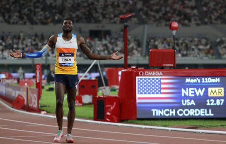 Athletics-High hurdler Tinch fires warning shot at Diamond League