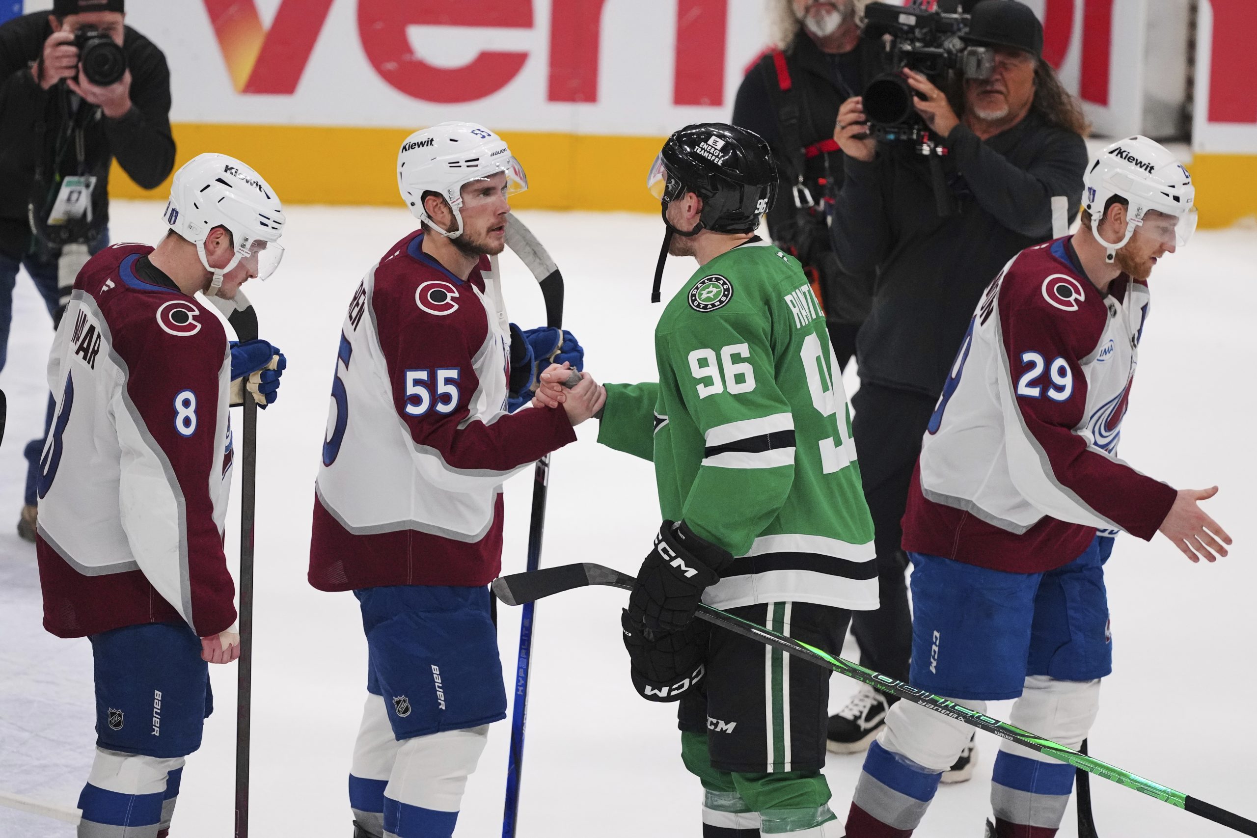 Mikko Rantanen has 4-point 3rd period for Stars to unbelievably knock former team out of playoffs