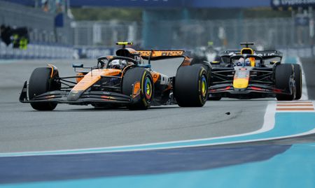 Motor racing-Stella suggests Norris should have waited to tackle Verstappen