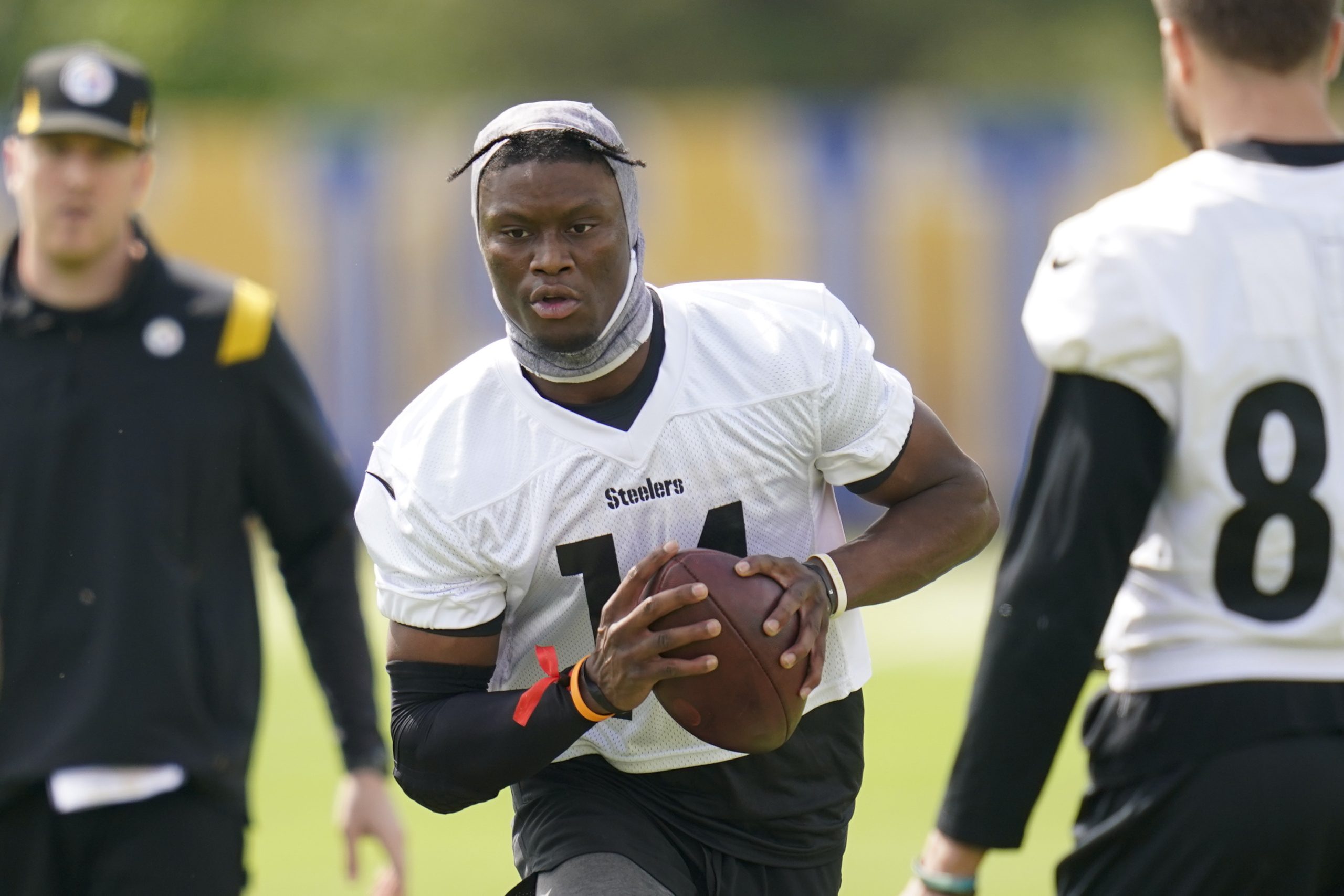 The Steelers move on from George Pickens by trading mercurial receiver to Cowboys