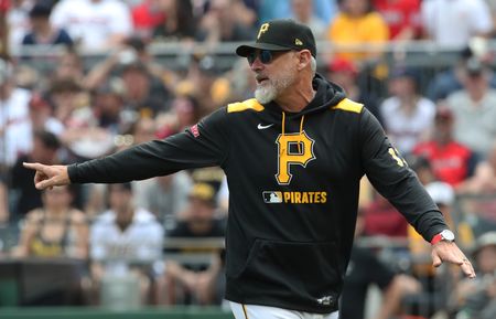 Struggling Pirates fire manager Derek Shelton