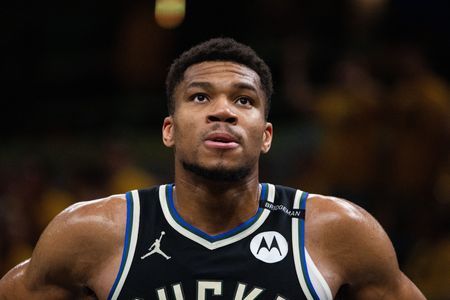 Report: Giannis Antetokounmpo open-minded about leaving Bucks