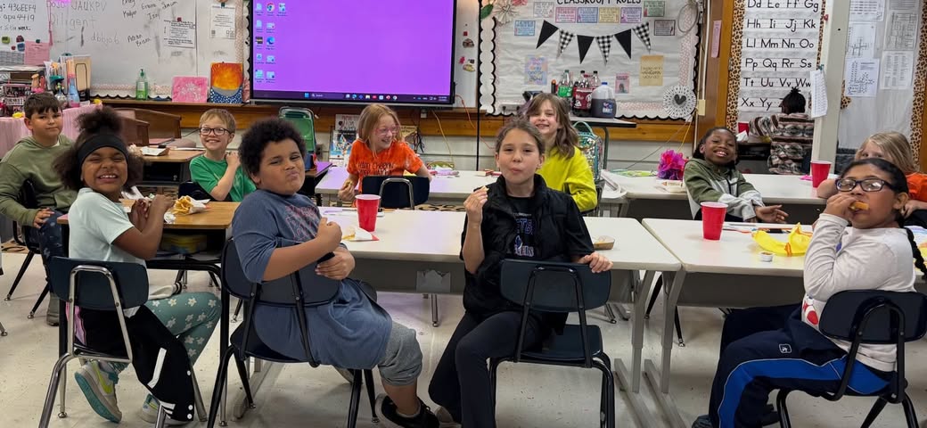 Mrs. O’Brien’s class celebrated reading over half a million words in Accelerated Reader books!! Thanks to Mr. Brad O’Bri…