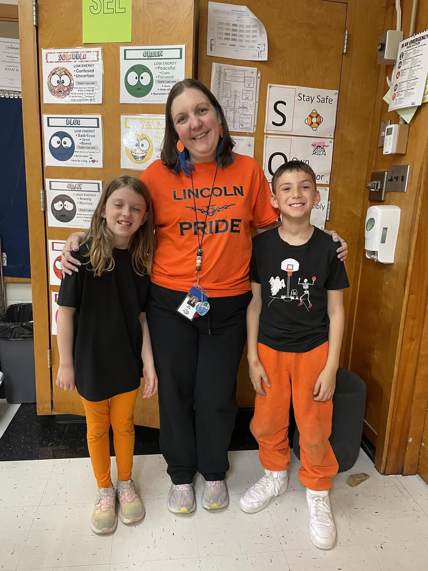 When teacher and students are opposites.   #MAC185