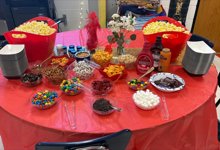 Scenes from Teacher and Staff Appreciation Week! Thank you to Macomb Elementary PTO for spoiling everyone at MacArthur,…