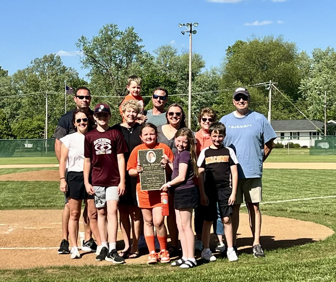 Thank you to the Bainter, Thompson, and Speer families for continued support of D185, Macomb Athletics, and Bomber Baseb…