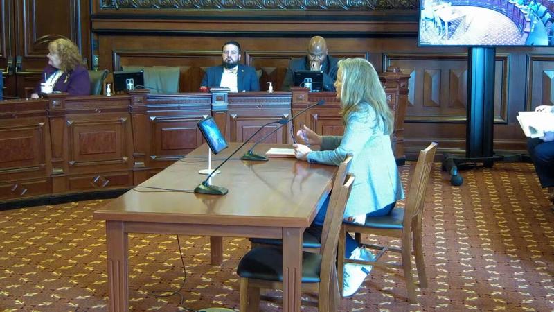 WATCH: Illinois Senate committee approves regulation of virtual currency kiosks