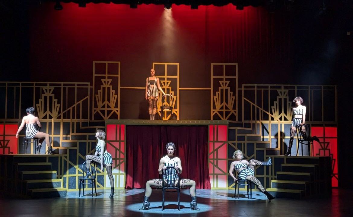 They Kill! They Slay! They Murder It!: “Chicago,” at the Circa 21 Dinner Playhouse through July 5