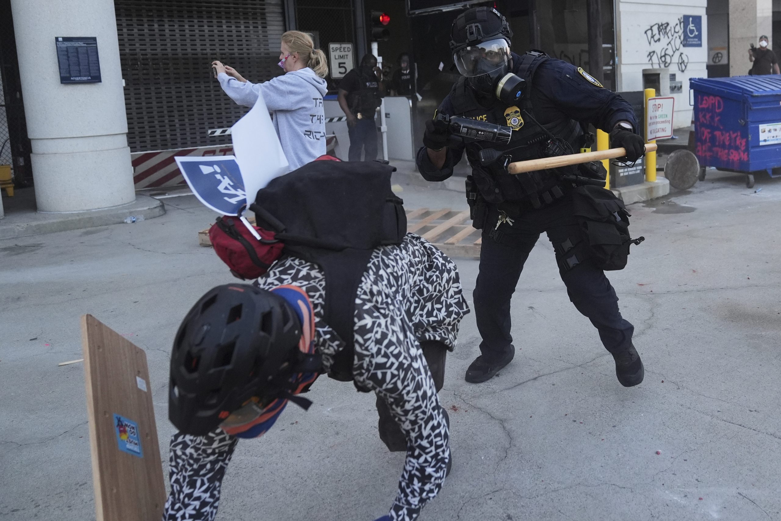 PHOTO COLLECTION: US Immigration Raids Los Angeles