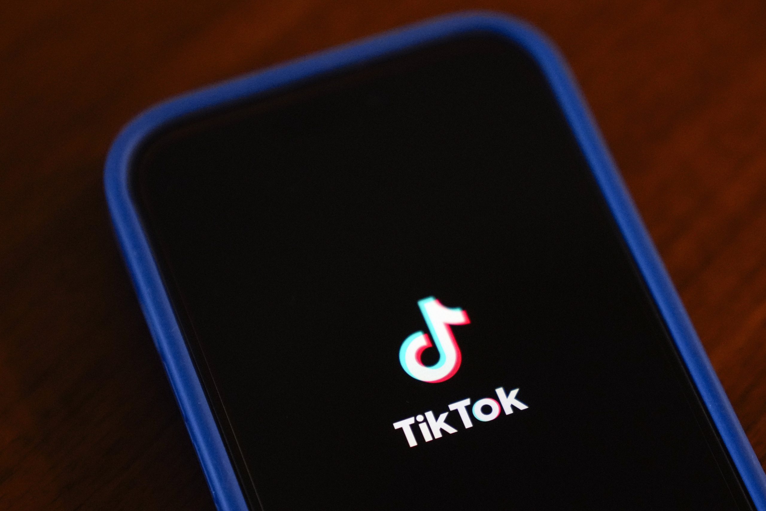 Trump suggests he’ll extend deadline for TikTok’s Chinese owner to sell app