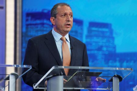 NYC mayoral candidate Brad Lander released after immigration court arrest