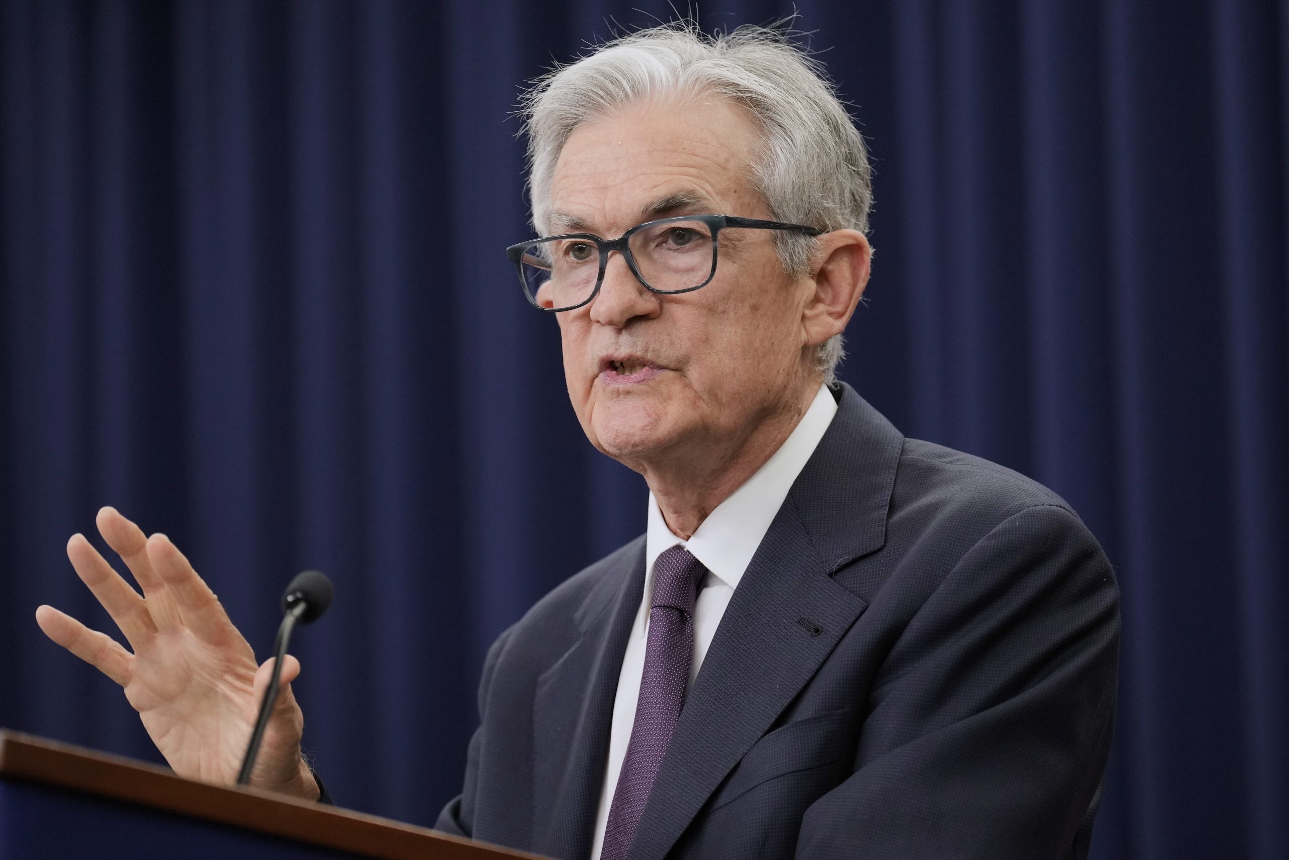 Powell says Fed can wait to reduce interest rates as Trump demands cuts