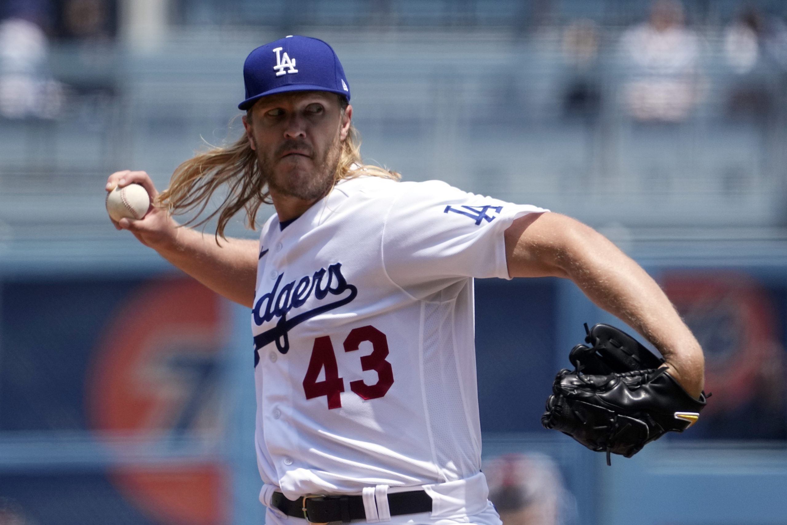 Noah Syndergaard signs a minor league deal with the White Sox