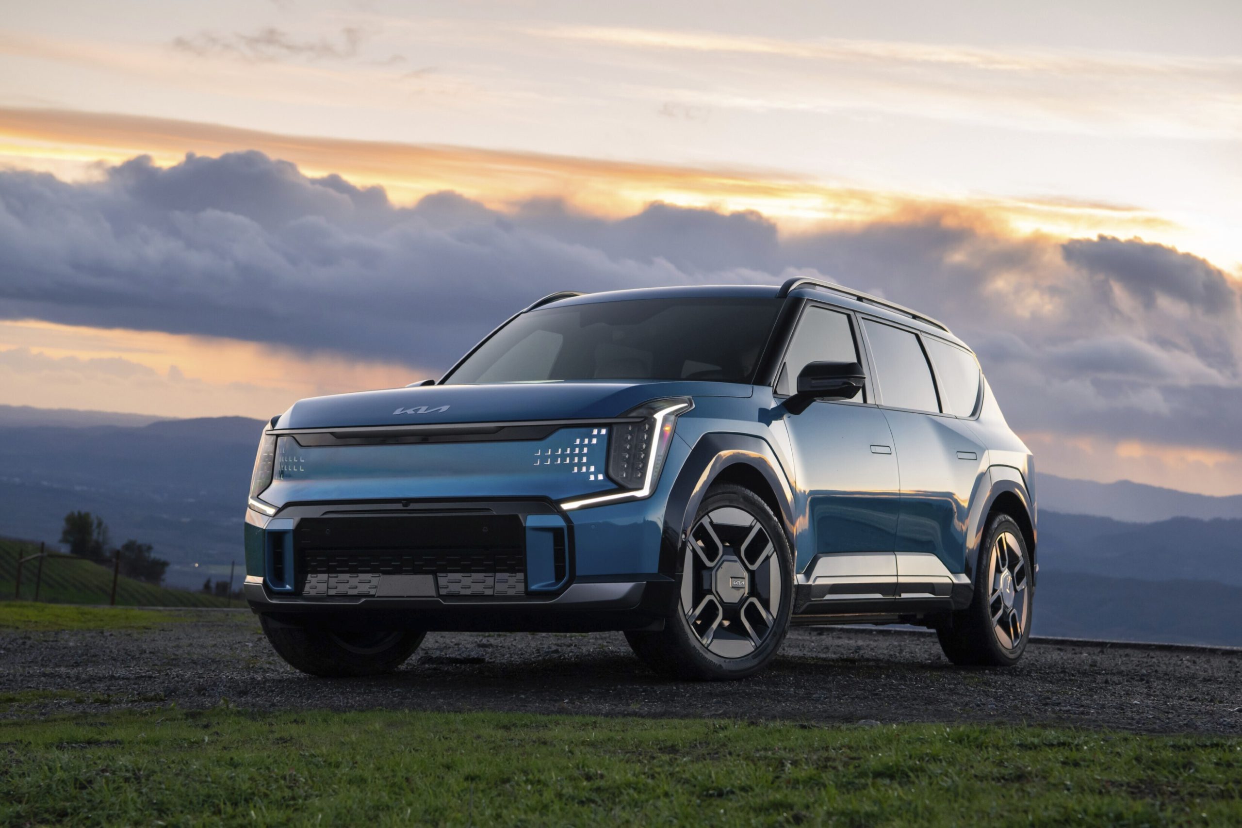 Edmunds: Five three-row EVs that are great for big families