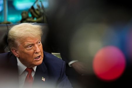 White House says Trump wrote Powell to urge lower rates