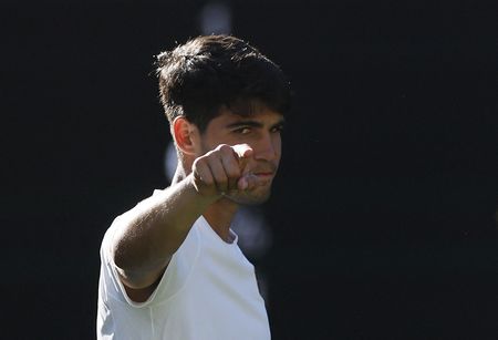 Tennis-Wimbledon’s main showcourt aura leaves Alcaraz a nervous wreck in opener
