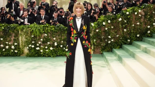 Anna Wintour announces Vogue U.S. is searching for new head of editorial content