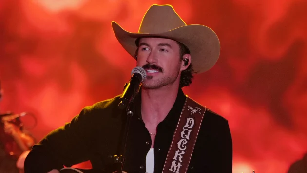 Put out a steamy video? Riley Green says Dont Mind If I Do