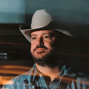 Wade Bowen @ Crusens Farmington Road – Peoria, IL
