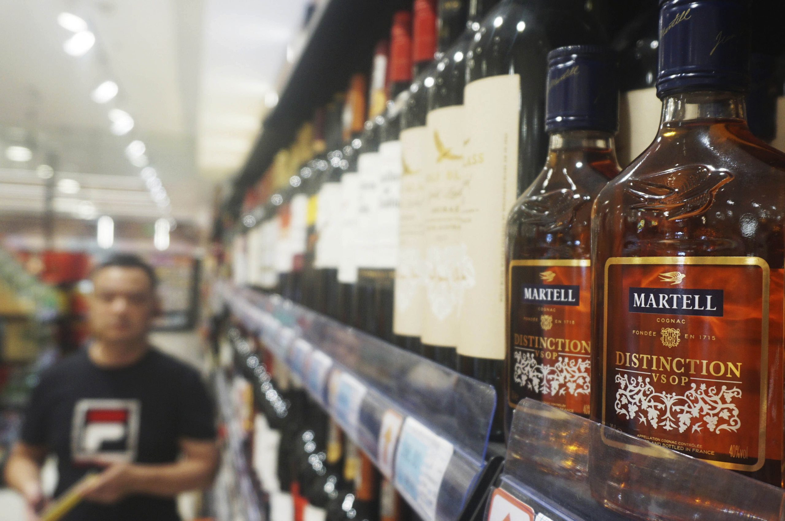 China imposes anti-dumping duties on European brandy as trade tensions rise