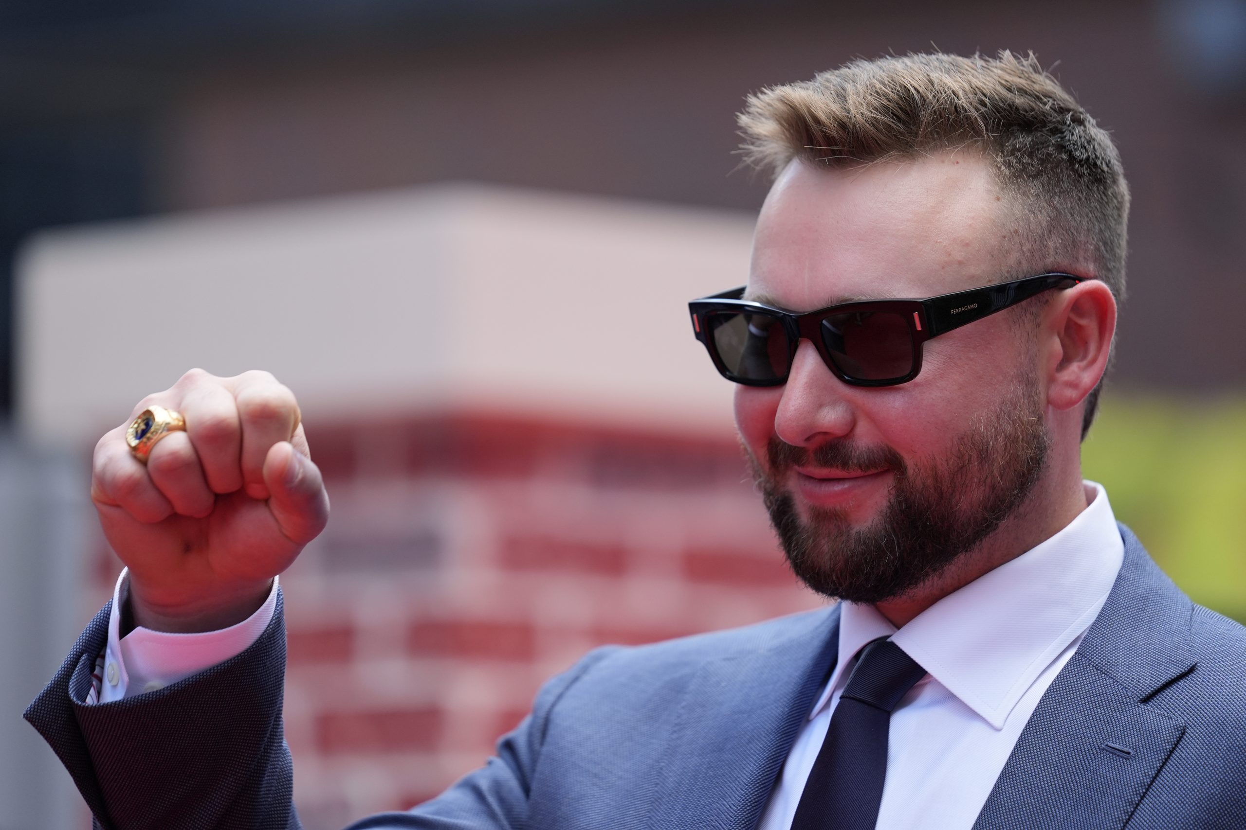 Cal Raleigh successful on first All-Star robot umpire challenge, a day after winning Home Run Derby