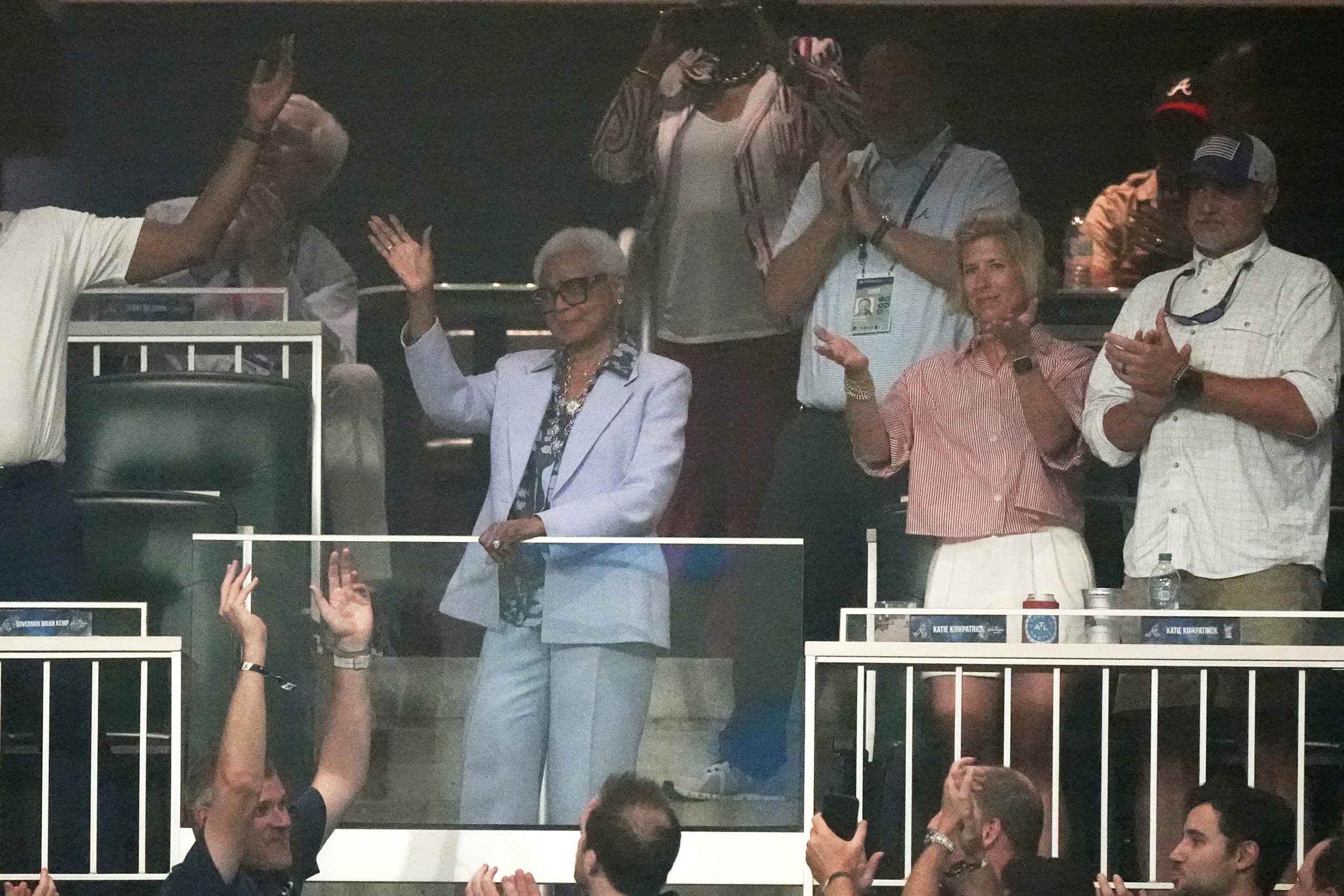 MLB honors Hank Aaron with recreation of record 715th homer during All-Star Game