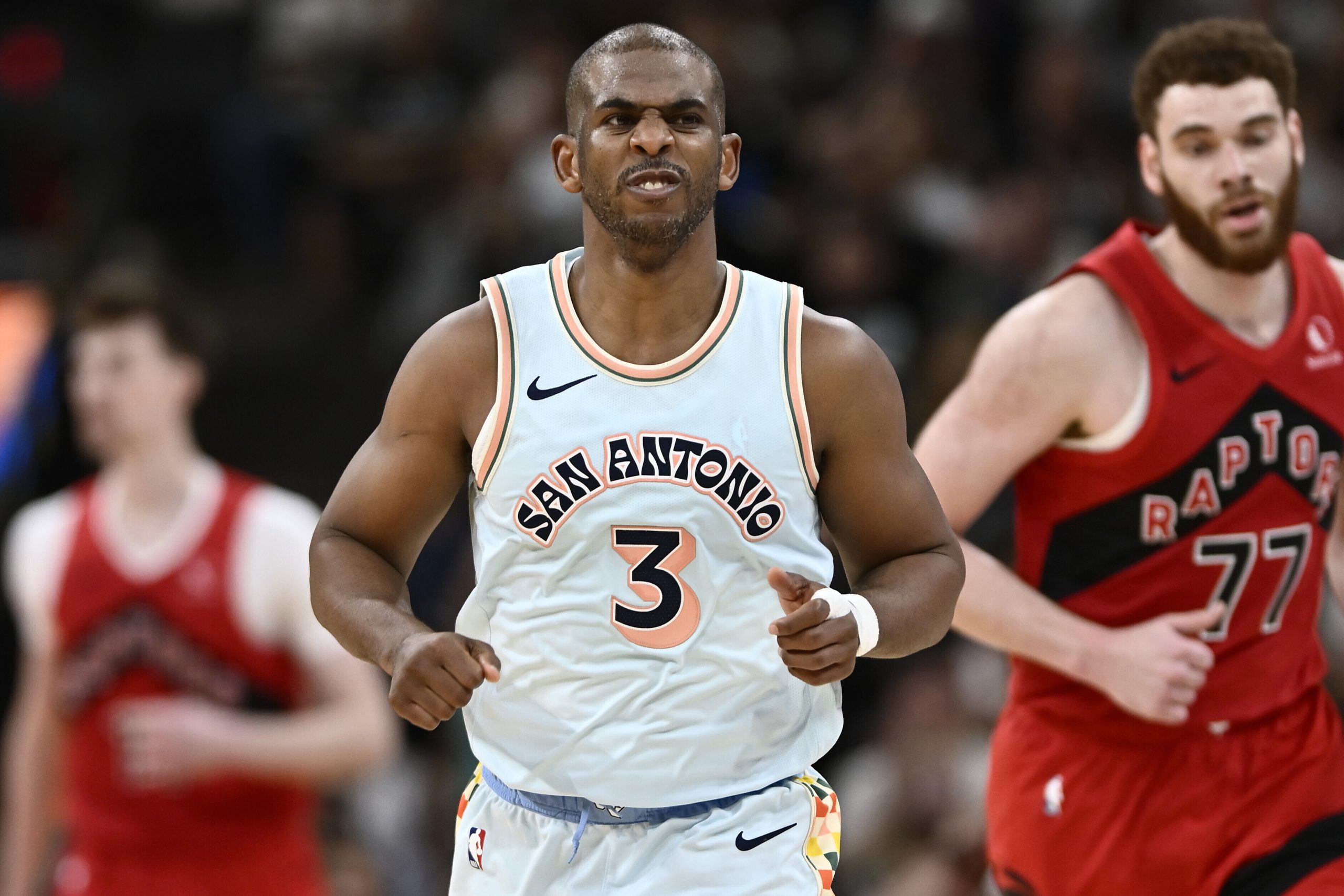 Chris Paul returns to Clippers for what’s expected to be his 21st and final NBA season